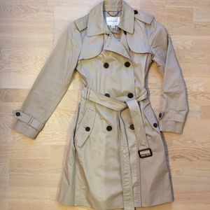Banana Republic Classic Trench Coat Tan / Khaki